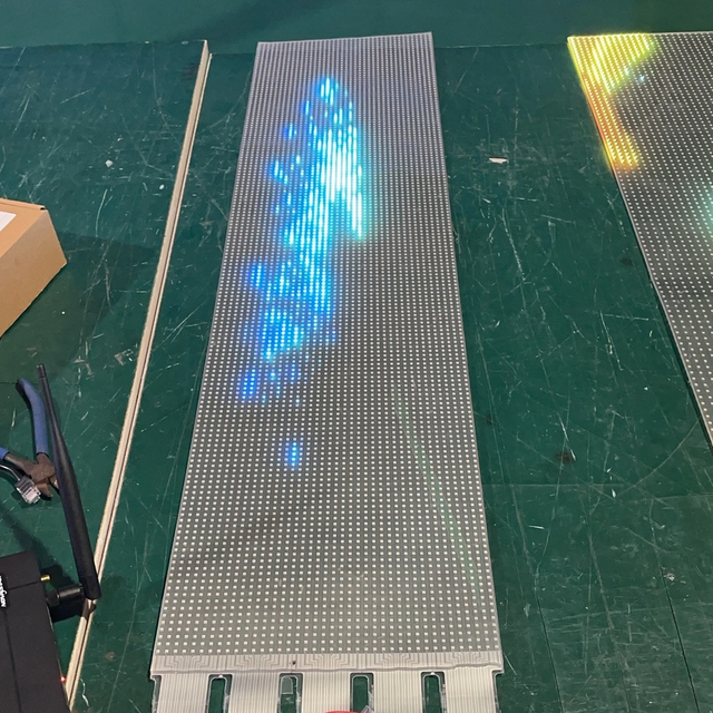 Pantalla de película de cristal LED de LED al aire libre P4-P30 pantalla transparente flexible