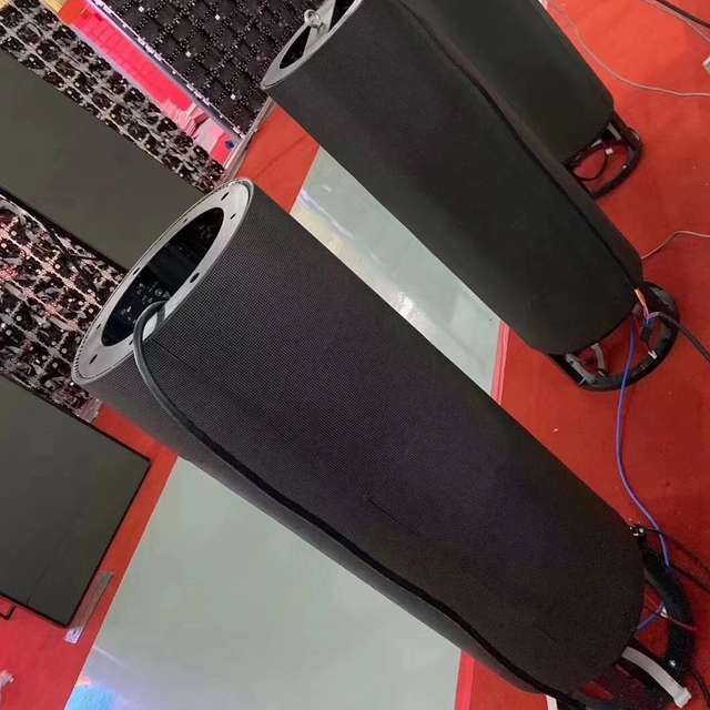 Pantalla LED curva interior P2 P2.5 P3 P3 P4 Módulo de LED suave Publicidad de pared de video Pantalla LED flexible a todo color